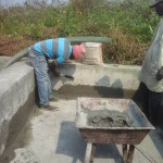 Réparation des bassins en béton pour rouir les maniocs