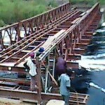 Construction métallique du lit du pont