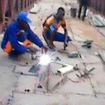 Construction métallique du lit du pont