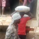 Chargement du matériel de construction