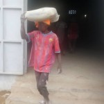 Chargement du matériel de construction