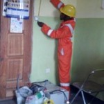 Installation des panneaux solaires au centre hospitalier monseigneur léonard à kinkole
