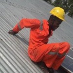 Installation des panneaux solaires au centre hospitalier monseigneur léonard à kinkole