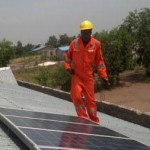 Installation des panneaux solaires au centre hospitalier monseigneur léonard à kinkole