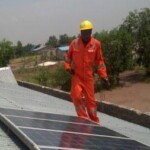 Installation des panneaux solaires au centre hospitalier monseigneur léonard à kinkole