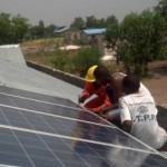 Installation des panneaux solaires au centre hospitalier monseigneur léonard à kinkole