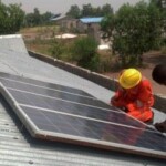 Installation des panneaux solaires au centre hospitalier monseigneur léonard à kinkole