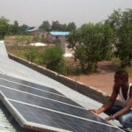 Installation des panneaux solaires au centre hospitalier monseigneur léonard à kinkole