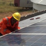 Installation des panneaux solaires au centre hospitalier monseigneur léonard à kinkole
