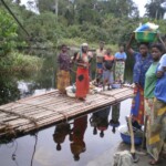 Traversée de la Lutshima avant le pont