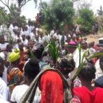 Bénédiction du pont de La lutshima par Mgr. Bodika