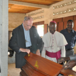 Fabrication Des Bancs Et Cercueils