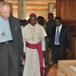 Fabrication Des Bancs Et Cercueils