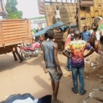 Matériel de construction de l'école primaire à Kimbulu (suite)