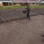 Construction du mur de la clôture de la concession du cpfo à kinkole