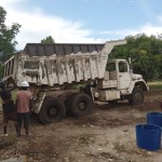 Construction du mur de la clôture de la concession du cpfo à Kinkole.