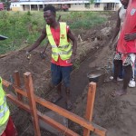 Construction de mur de la clôture de la concession du cpfo à kinkole