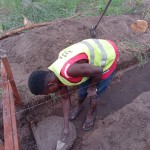 Construction de mur de la clôture de la concession du cpfo à kinkole