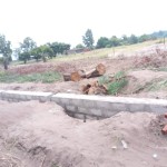 Construction de mur de la clôture de la concession du cpfo à kinkole