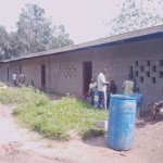 Construction de mur de la clôture de la concession du cpfo à kinkole