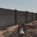 Construction de mur de la clôture de la concession du cpfo à kinkole