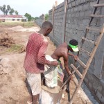 Construction de mur de la clôture de la concession du cpfo à kinkole